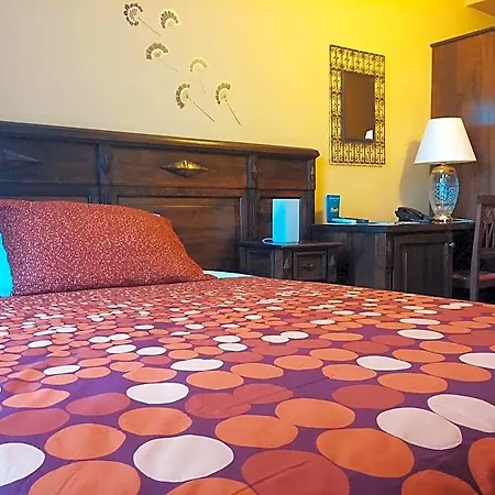 Damian Park Delle Magnolie Hotel Trofarello