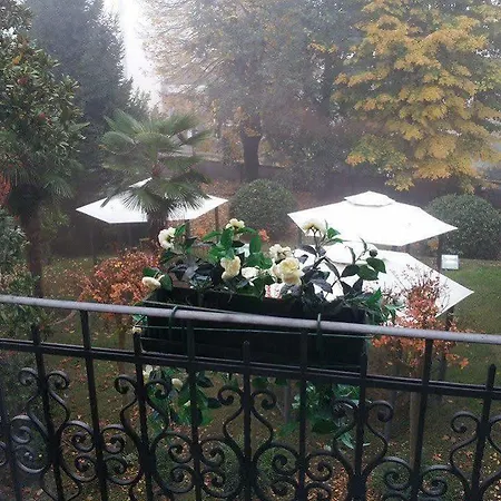 Damian Park Delle Magnolie 4*